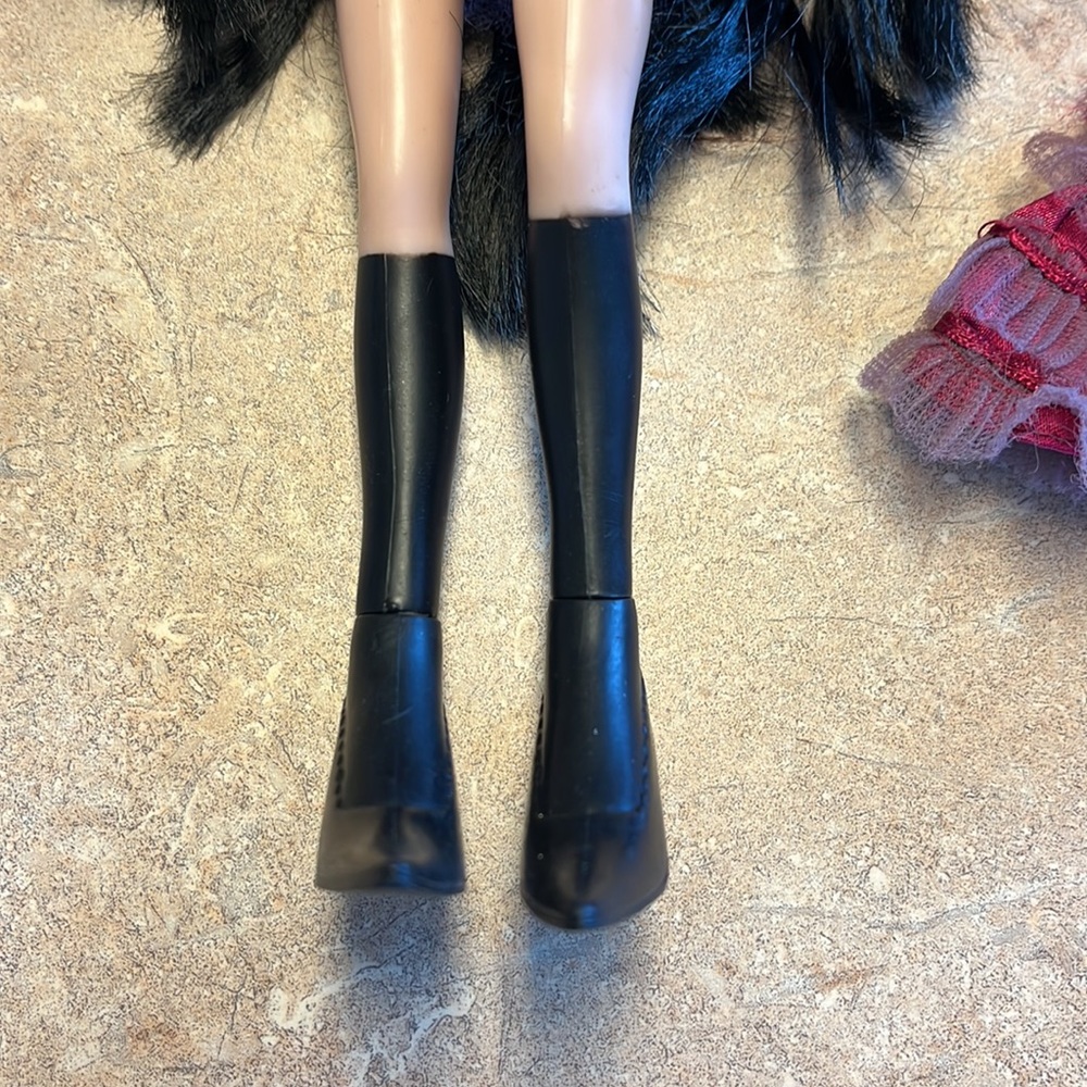 2001 Bratz Ooh La La Kumi - Picture 4 of 6